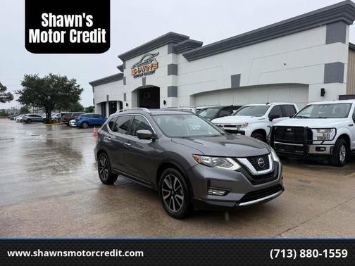 Gray 2019 Nissan Rogue SL