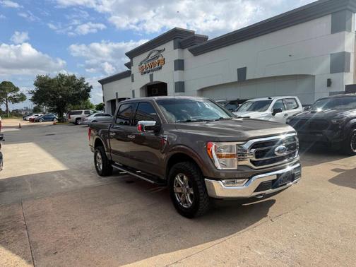 Brown 2021 Ford F-150 XLT