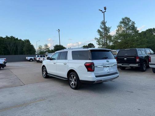 White 2022 Ford Expedition Max Limited