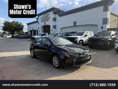 Black 2022 Toyota Corolla LE
