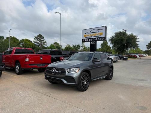 Gray 2022 Mercedes-Benz GLC 300 Base