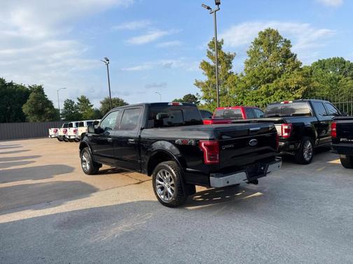 Black 2016 Ford F-150 Lariat