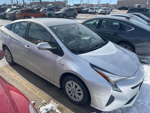 2016 Toyota Prius Two