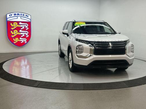 2023 Mitsubishi Outlander ES 2.5 2WD