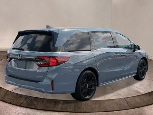 Sonic Gray Pearl 2026 Honda Odyssey Sport-L