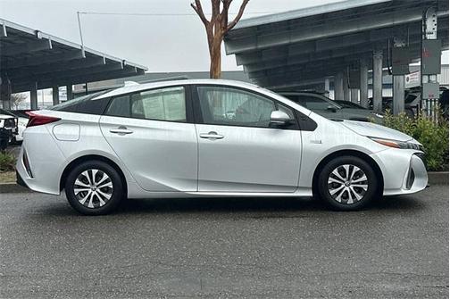 2021 Toyota Prius Prime XLE