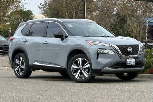 2021 Nissan Rogue SL