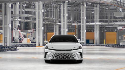 Wind Chill Pearl [extra_cost_color] 2026 Toyota Camry XSE