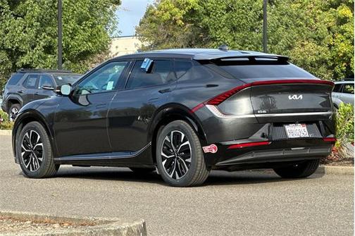 2022 Kia EV6 Wind