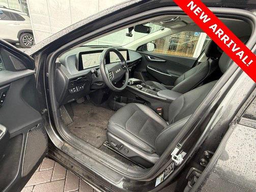 2022 Kia EV6 Wind