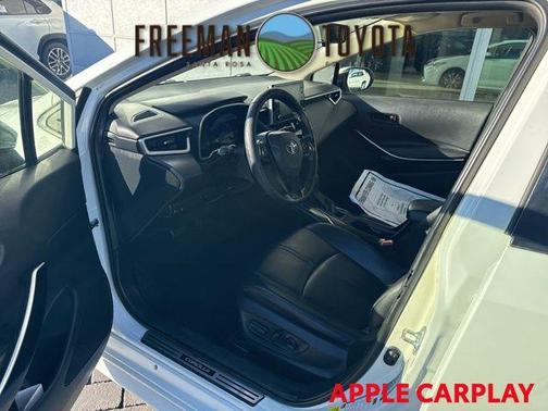 2022 Toyota Corolla Hybrid LE