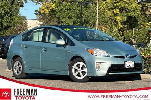2014 Toyota Prius Three