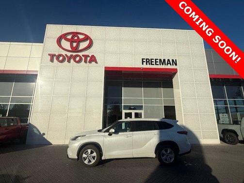 2022 Toyota Highlander LE