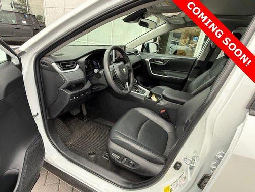 2024 Toyota RAV4 Hybrid XLE Premium