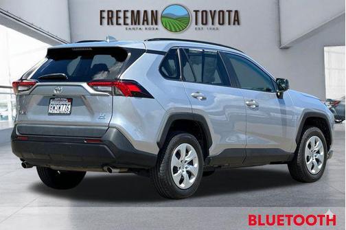 Silver Sky Metallic 2021 Toyota RAV4 LE