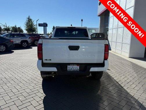 2025 Toyota Tacoma TRD Off Road