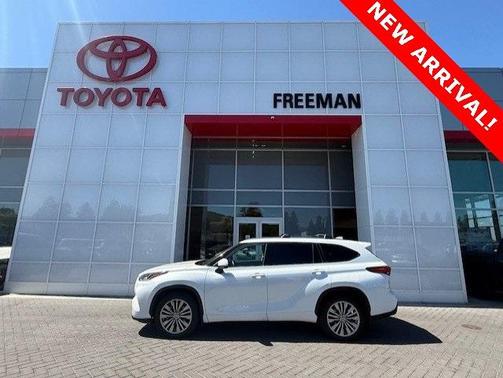 2022 Toyota Highlander Platinum