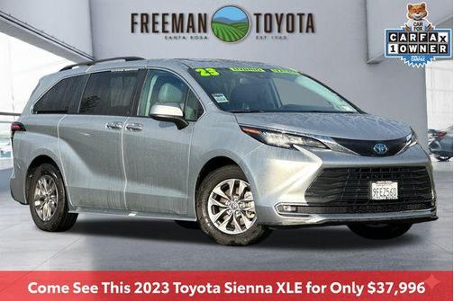 2023 Toyota Sienna XLE