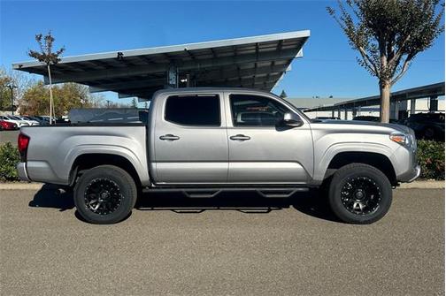 2019 Toyota Tacoma SR