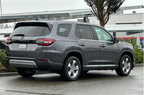 2023 Honda Pilot EX-L 7-Passenger
