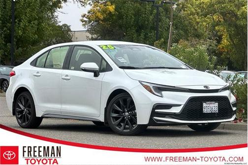 2025 Toyota Corolla SE
