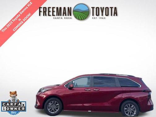 2023 Toyota Sienna XLE