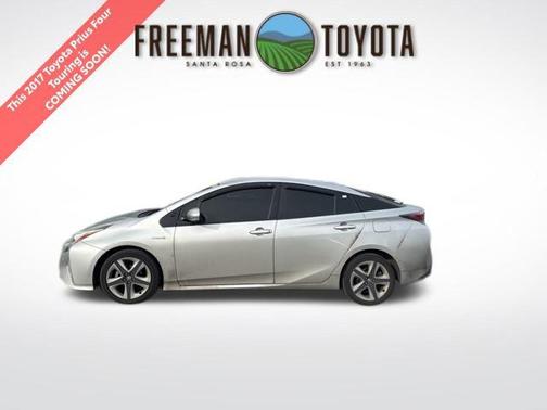 2017 Toyota Prius Four Touring