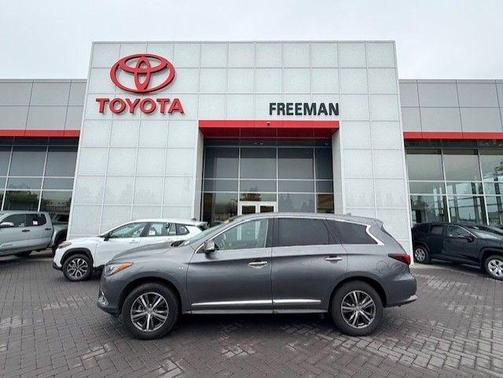 2017 INFINITI QX60 Base