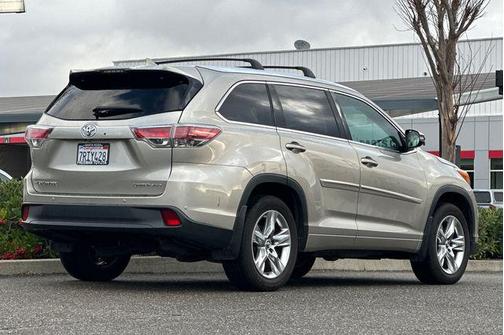 2016 Toyota Highlander Limited