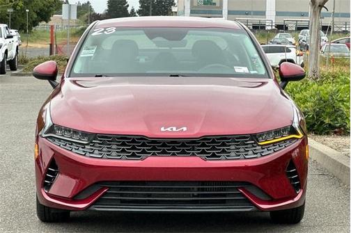 2023 Kia K5 LXS