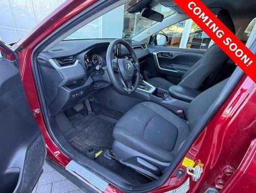 2022 Toyota RAV4 Hybrid LE