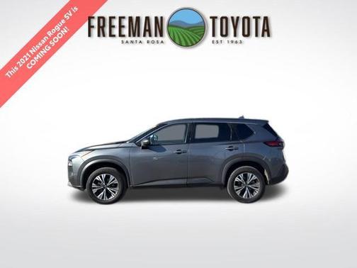 2021 Nissan Rogue SV