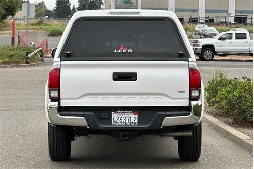 2018 Toyota Tacoma SR5