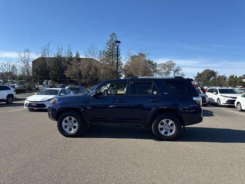 2021 Toyota 4Runner SR5