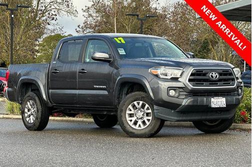 2017 Toyota Tacoma SR5