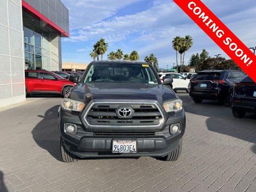 2017 Toyota Tacoma SR5