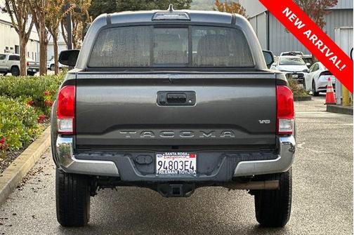 2017 Toyota Tacoma SR5