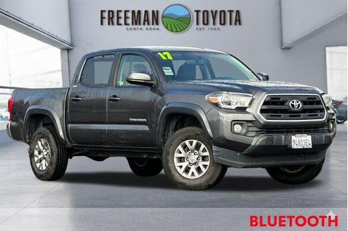2017 Toyota Tacoma SR5