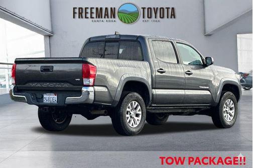 2017 Toyota Tacoma SR5