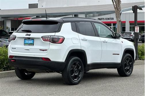 2023 Jeep Compass Trailhawk