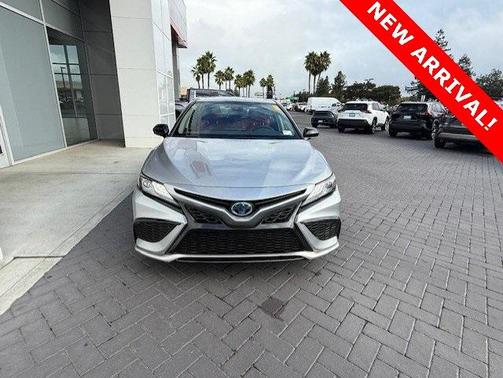 2024 Toyota Camry Hybrid XSE