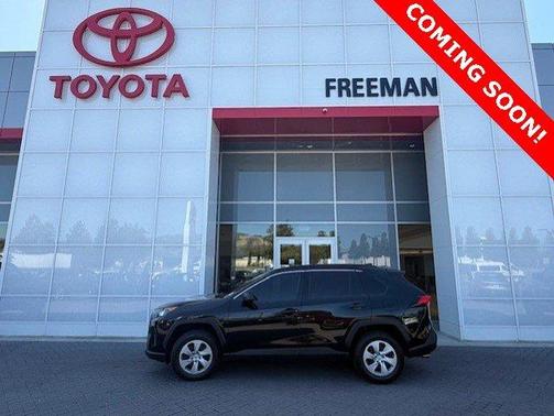 2020 Toyota RAV4 LE
