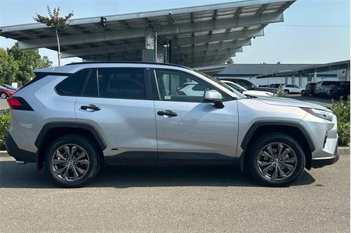 2023 Toyota RAV4 Hybrid XLE Premium