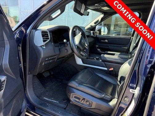 2024 Toyota Sequoia SR5