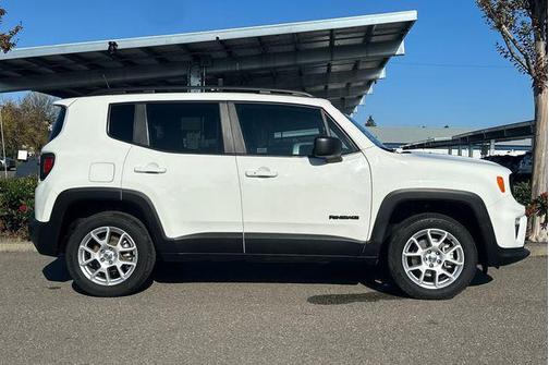 2022 Jeep Renegade Latitude