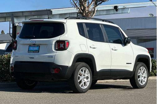 2022 Jeep Renegade Latitude