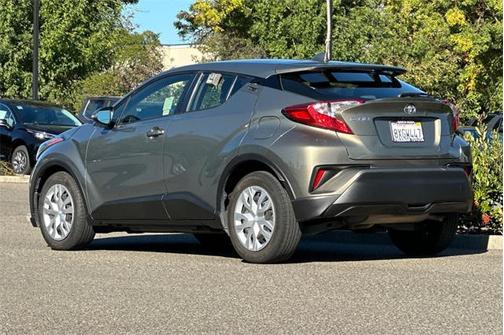 2021 Toyota C-HR LE