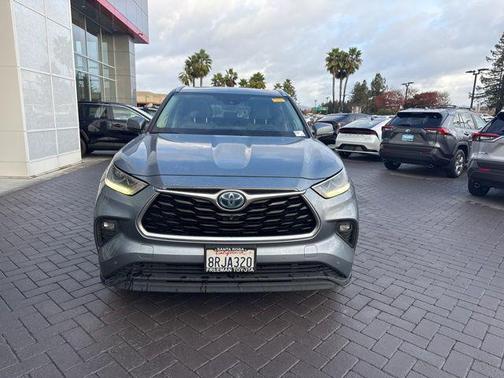 2020 Toyota Highlander Hybrid Limited