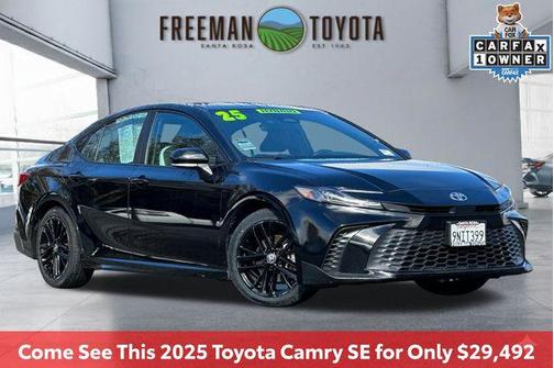 2025 Toyota Camry SE