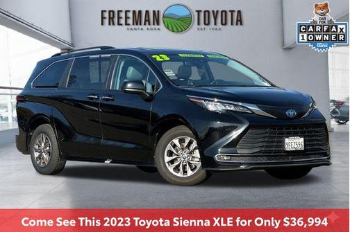 2023 Toyota Sienna XLE
